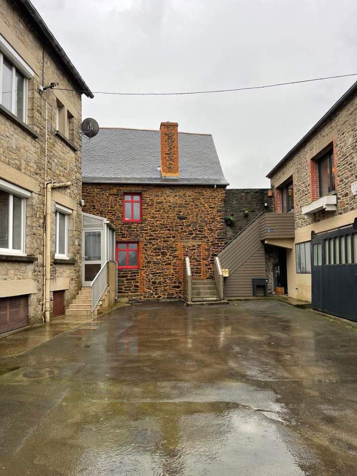 Extérieur avant aménagement Dol-de-Bretagne